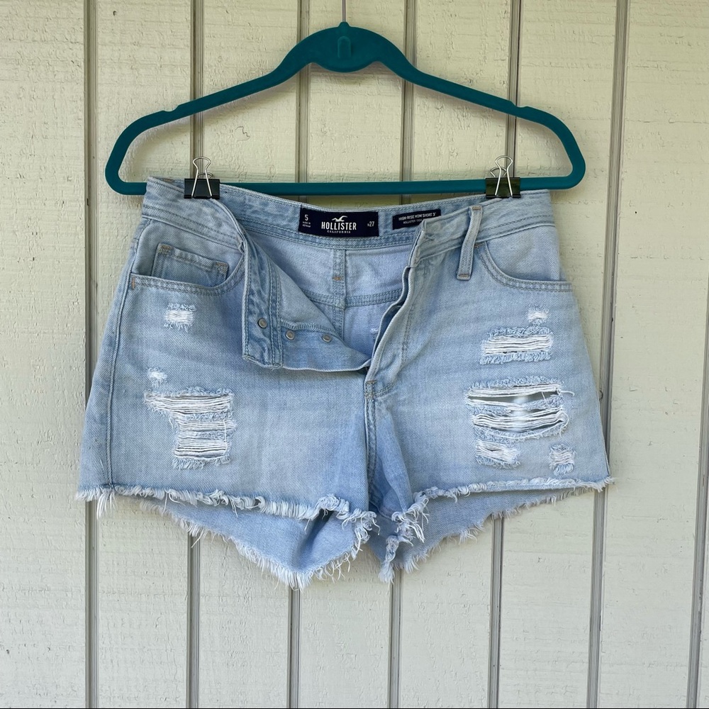 Hollister High Rise Mom Distressed Button Fly Short 3